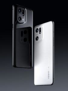 Pic 1_OPPO Find X5 Pro Ceramic White and Glaze Black