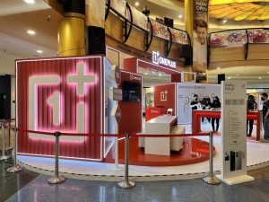 OnePlus Pop-Up On-Ground