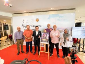K1888-YB Senator Dato Sri Ti Lian Ker-Merdeka Launch PC