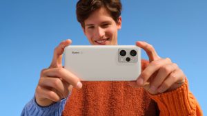 Redmi Note 12 Pro+ 5G - Lifestyle 04