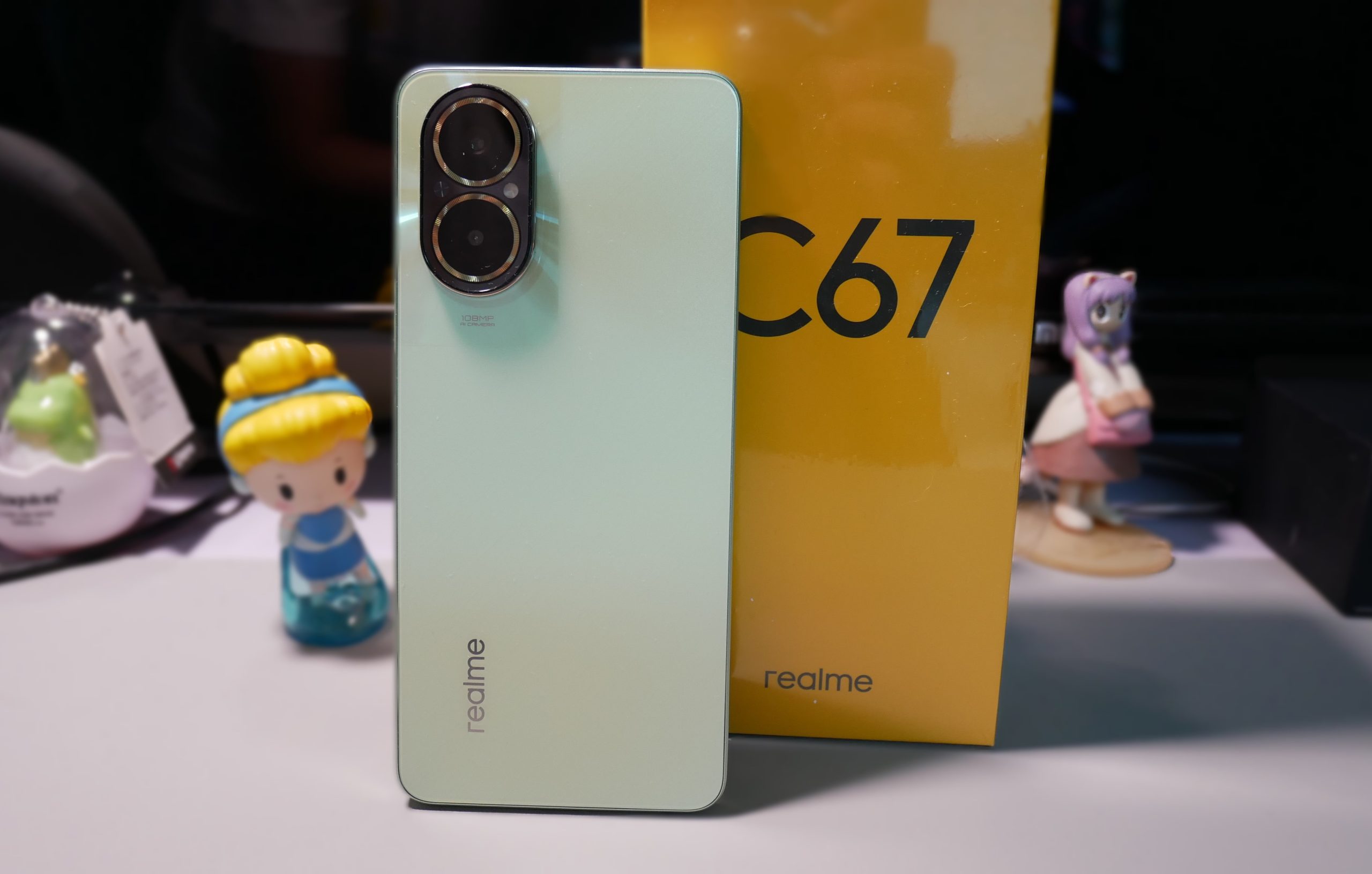 realme C67 4G: stereo sound, IP54 and great battery life
