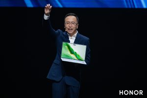 George Zhao holding Magnetic Camera