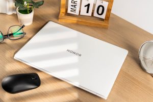 HONOR MagicBook Pro 14_White Color