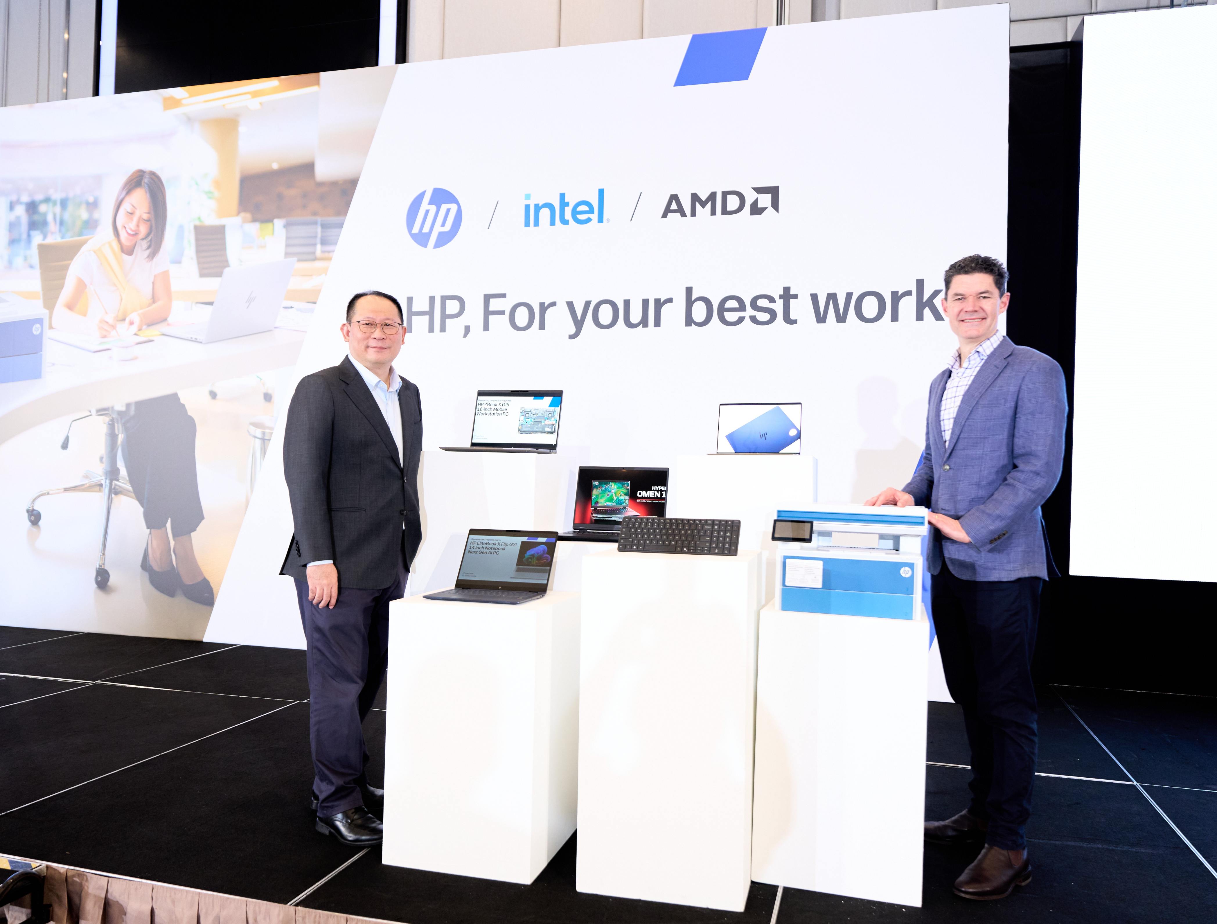 Alex Tan (MD of HP Malaysia), Michael Boyle (SVP & MD for Greater Asia, HP Inc)(1)