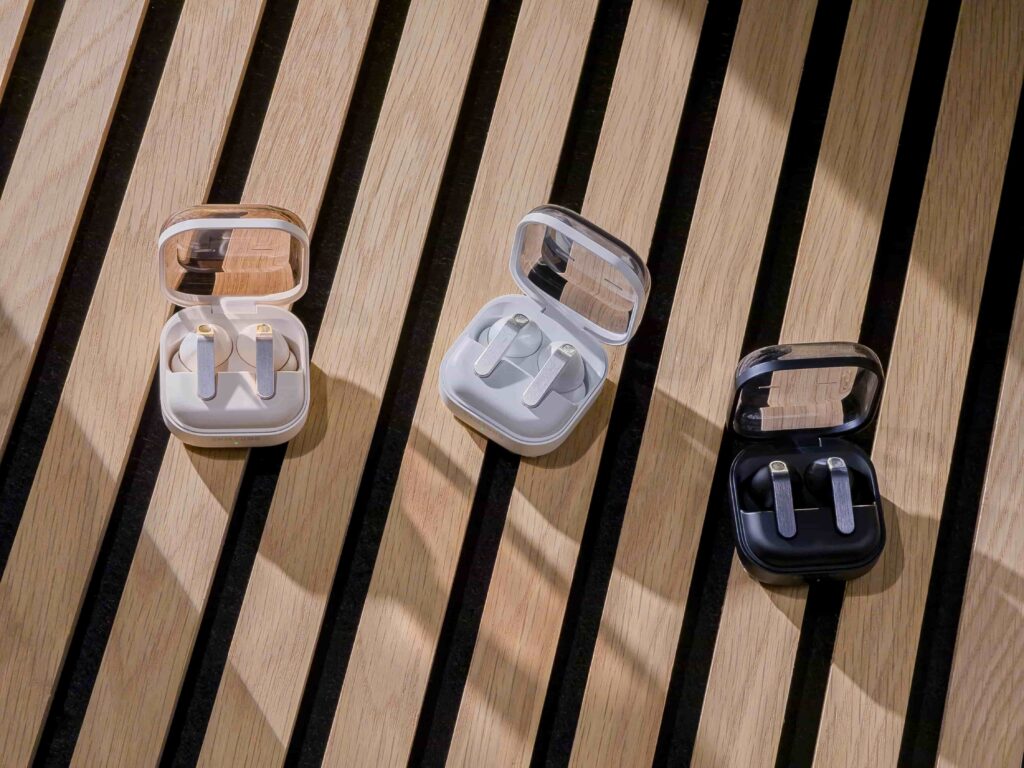 KV - Galaxy Buds4 Pro Family